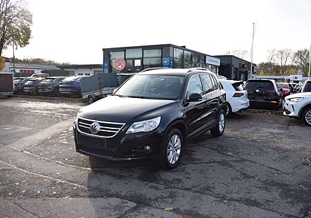 VW Tiguan Volkswagen Sport & Style 4Motion nur 70700 Km