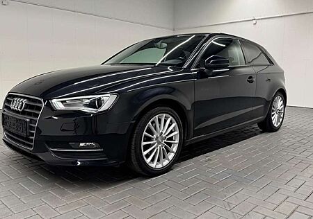 Audi A3 Bi-Xenon/Navi/SHZ/PDC/Tempom./17-LM