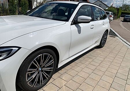 BMW 320d 320 Touring Aut. M Sport