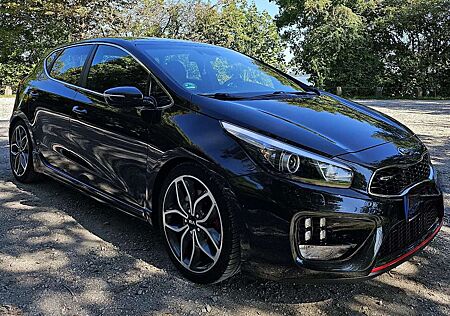 Kia Cee'd Ceed / Ceed 1.6 T-GDI GT-Track