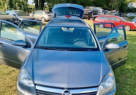 Opel Astra 1.8 Caravan Automatik Edition