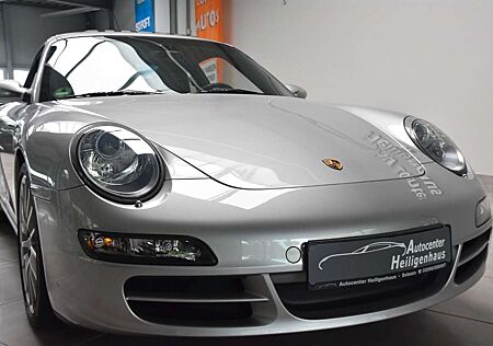 Porsche 997 911 Carrera S BiXenon Navi Schiebedach Leder