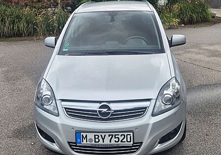 Opel Zafira 1.8 Family Plus