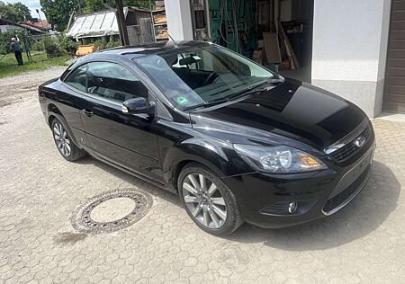 Ford Focus CC Black Magic