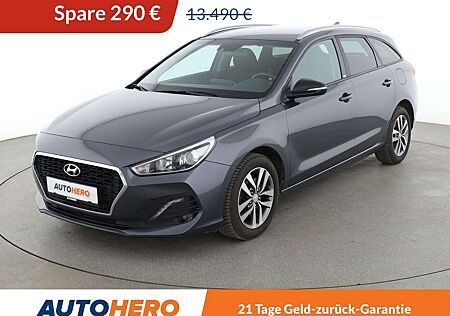 Hyundai i30 1.0 TGDI YES!*NAVI*TEMPO*CAM*PDC*SHZ*KLIMA*