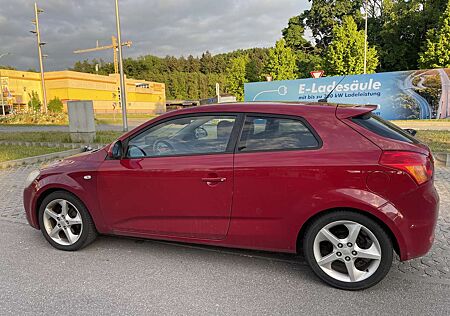 Kia Cee'd Ceed / 1.6 CRDi EX
