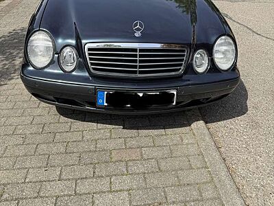 Mercedes-Benz CLK 230