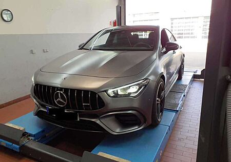 Mercedes-Benz CLA 45 AMG Burmester Kamera Magno Night Paket MBUX 19"