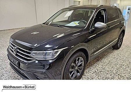 VW Tiguan Allspace Volkswagen 2.0 TDI DSGLife Klima Navi Einparkhilfe