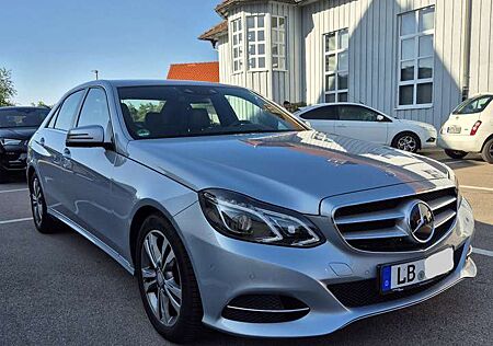 Mercedes-Benz E 250 BlueEFFICIENCY 7G-TRONIC Avantgarde