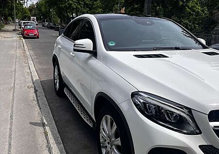 Mercedes-Benz GLE 350 d 4Matic (292.324)