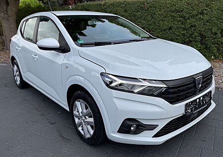 Dacia Sandero 1.0 Comfort LPG Gas Navigation+Ganzjahresreifen