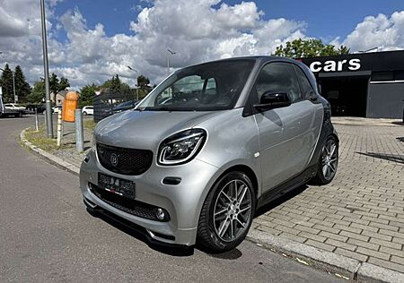Smart ForTwo coupe *Brabus*Xclusive*PANO*JBL*KAM*LED*