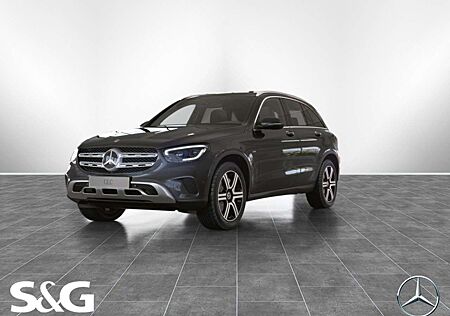 Mercedes-Benz GLC 300 e 4M AMG DISTRONIC+HEADUP+TOTWINKEL+19"