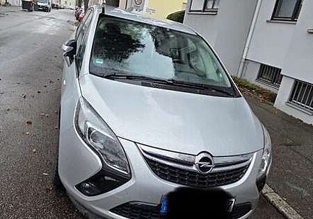 Opel Zafira Tourer Edition