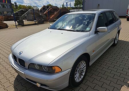 BMW 525i 525 touring