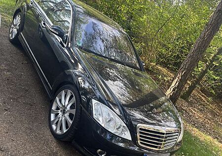 Mercedes-Benz S 500 4Matic (221.086)