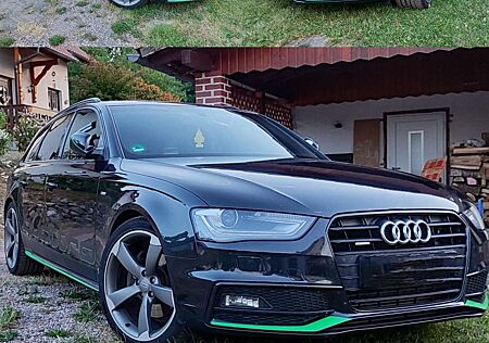 Audi A4 Avant 3.0 TDI DPF quattro S line Sportpaket