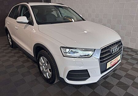 Audi Q3 *S-TRONIC*AHK-TEMPOMAT-NAVI-KLIMA.A-XENON-LM