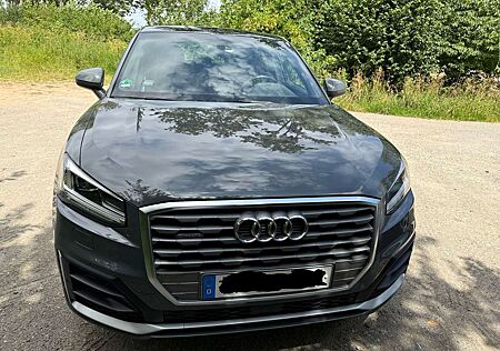 Audi Q2 quattro sport