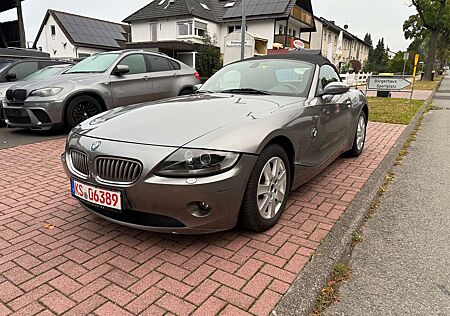 BMW Z4 2.2i Cabrio Leder Klima Sitzheizung HU AU 12/2026