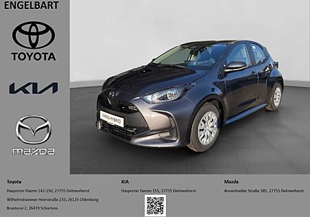 Toyota Yaris 1.5 Hybrid Business Edition