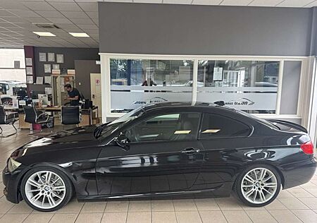 BMW 330 d xDrive Coupe Auto. Leder Android/Apple PDC