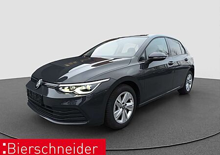 VW Golf Volkswagen VIII Lim. 1.5 TSI Life LED NAVI ACC PDC SHZ