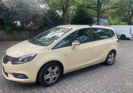 Opel Zafira Tourer