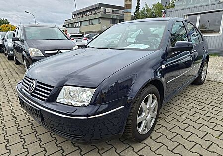 VW Bora Volkswagen 2.0 ,115 PS ,Navi,Highline,Aut.