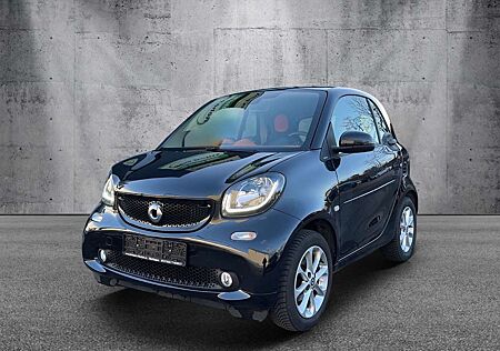 Smart ForTwo coupé 1.0 Edition blackbuster PANO SitzHz. 2 Hd.