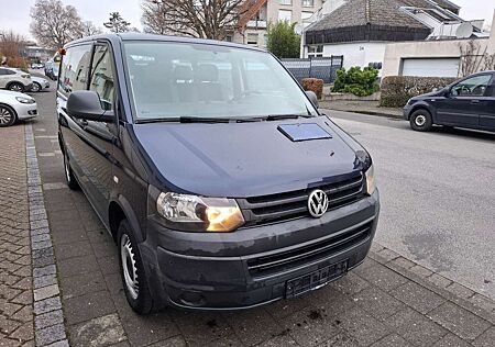 VW T5 Transporter Volkswagen 9 Sitzer