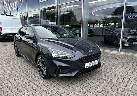 Ford Focus 1.5 EcoBoost ST-LINE Design-Paket II