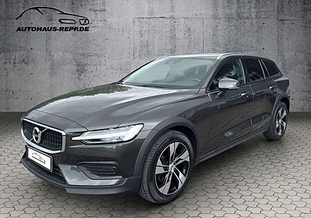 Volvo V60 CC V60 Cross Country B4 Diesel AWD / *Business-Paket*