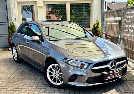 Mercedes-Benz A 180 Business Paket Panorama | RKam | LED | Shz