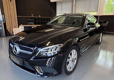 Mercedes-Benz C 220 D COUPE LED 1HAND 1 JAHR GARANTIE