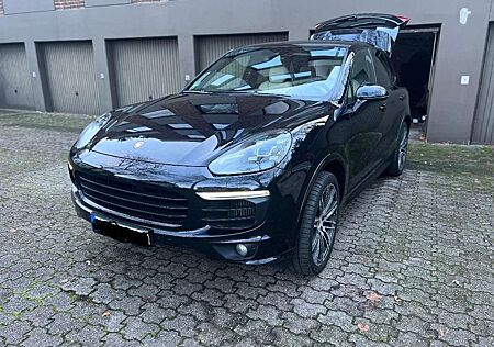 Porsche Cayenne S Diesel Platinum Edition