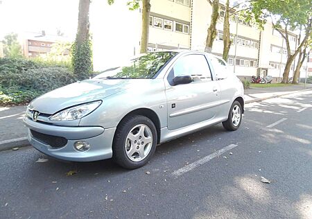 Peugeot 206 75 JBL