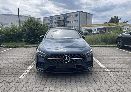 Mercedes-Benz A 250 7G-DCT AMG Line