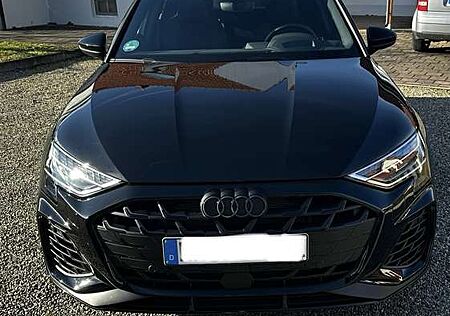 Audi S3 TFSI S tronic quattro Sportback -