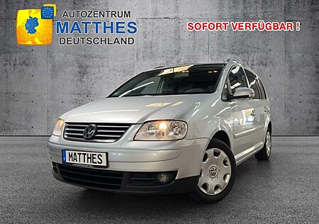 VW Touran Volkswagen Trendline Radio AHK 2 Zonen PDC