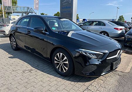 Mercedes-Benz A 180 d Lim. Advanced Paket+Direktlenkung uvm.