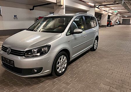 VW Touran Volkswagen 1.2 TSI BlueMotion Technology Cup