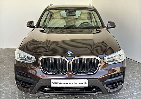 BMW X3 xDr30dA Advantage Navi.LED.HuD.DriveAs.AHK