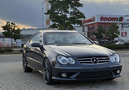 Mercedes-Benz CLK 320 AMG-Paket (Mopf1)