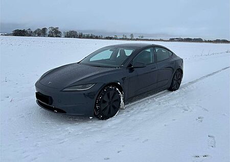 Tesla Model 3 RWD Hinterradantrieb