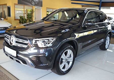 Mercedes-Benz GLC 300 de 4Matic AUTOMATIK / XENON / NAVI / PDC