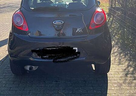 Ford Ka gebraucht kaufen Ford Ka /+ Titanium