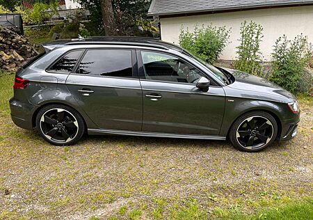 Audi A3 2.0 TDI Sportback (clean diesel) quattroS line
