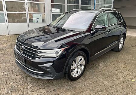 VW Tiguan Volkswagen Move/Automatik/AHK/1.5TSI/Rückfahrkamera